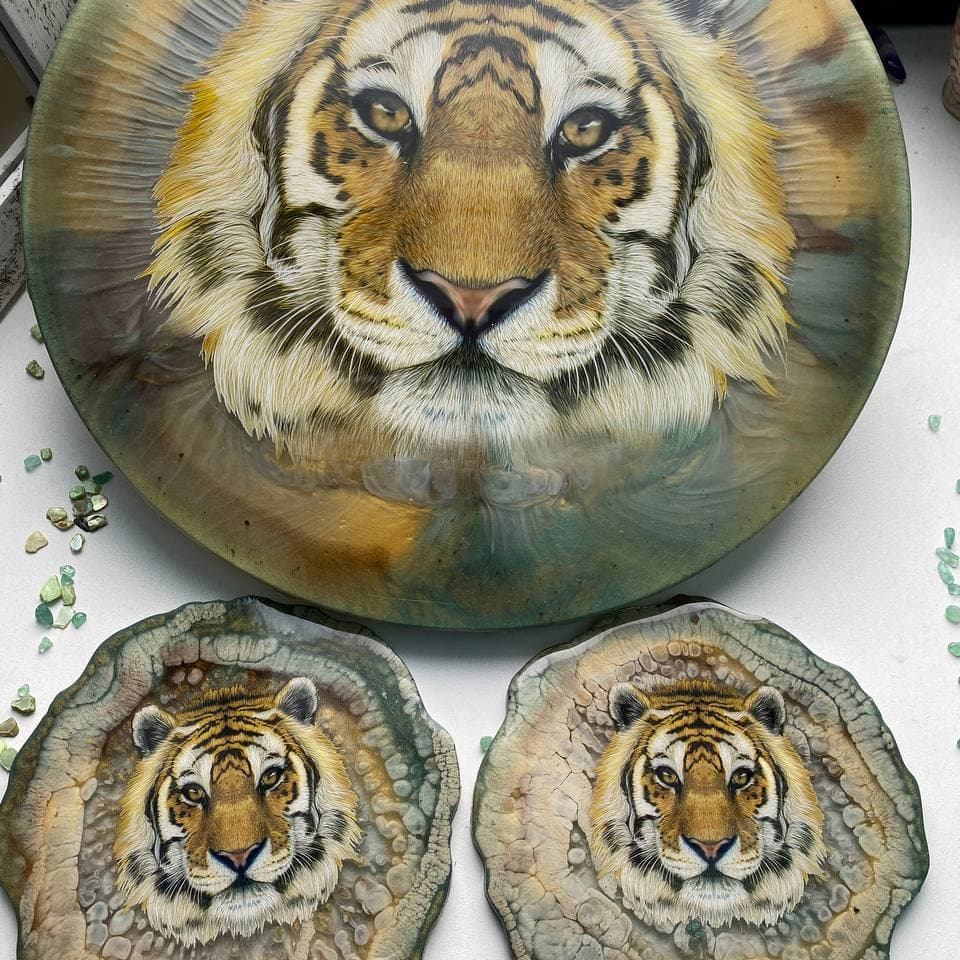 Serving set with tigers handmade from epoxy resin (3 items)