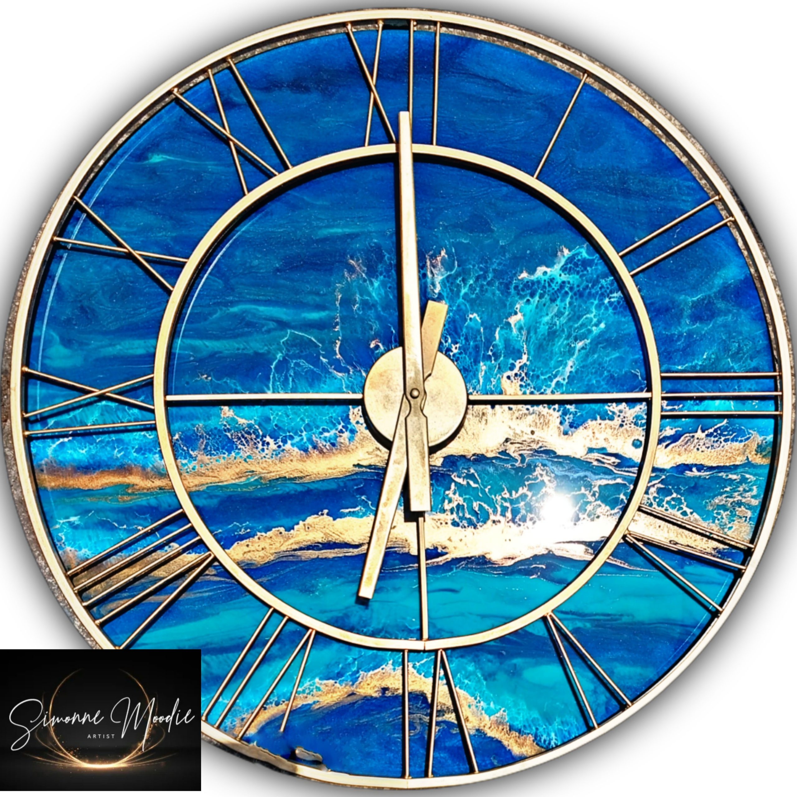Geode style resin clock
