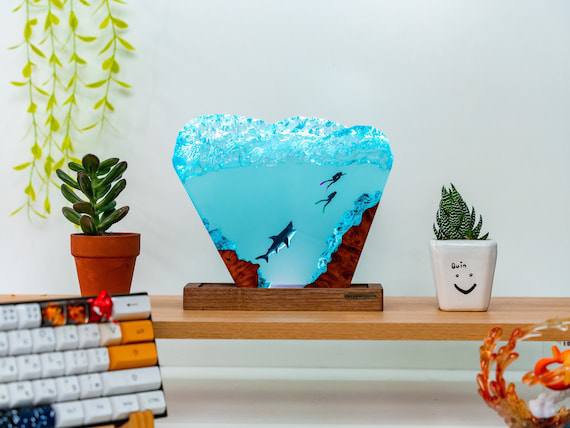 Polygon deep shark sea, night light, epoxy lamp, resin lamp, resin night light,epoxy resin lamp,table lamp,custom night