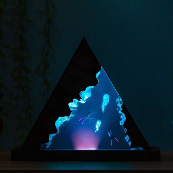 Polygon deep jellyfish sea, night light, epoxy lamp, resin lamp, resin night light,epoxy resin lamp,lamp,custom night