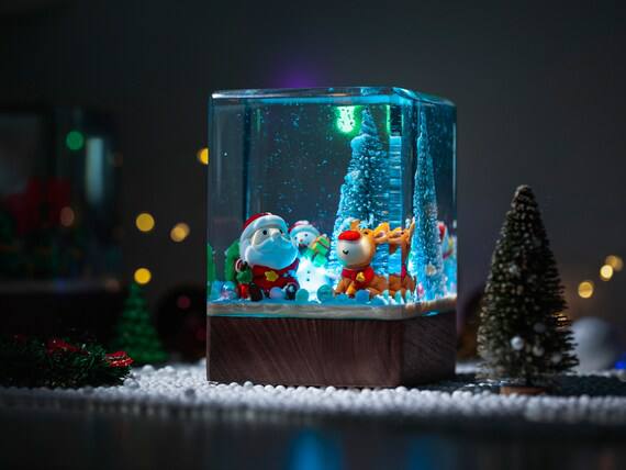 Night light, epoxy lamp, resin lamp, resin night light, epoxy resin lamp, table lamp, custom night , lamp night, lamp