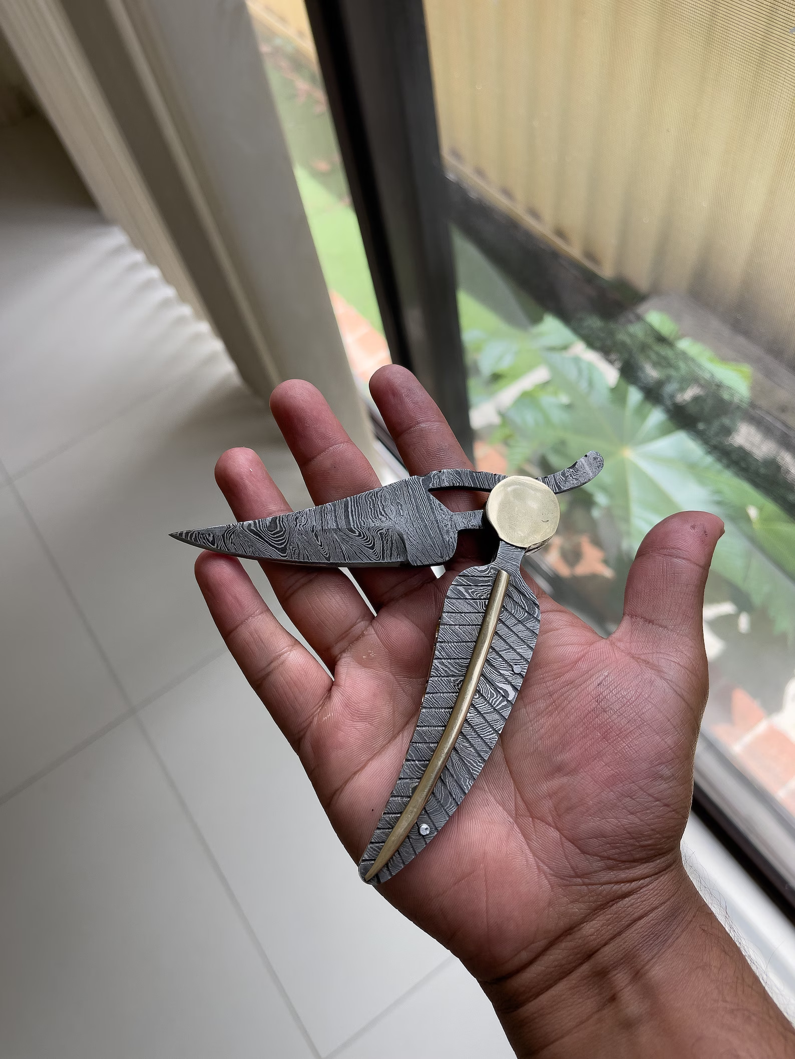 Damascus leaf pocket knife , everyday carry knife, damascus knives, gift for him, folding knife, handmade knife for men